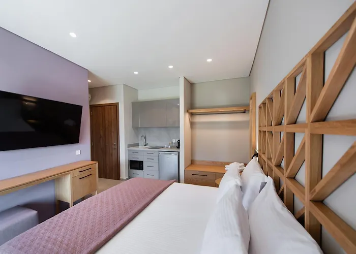 Niriton Brand New Appartement *