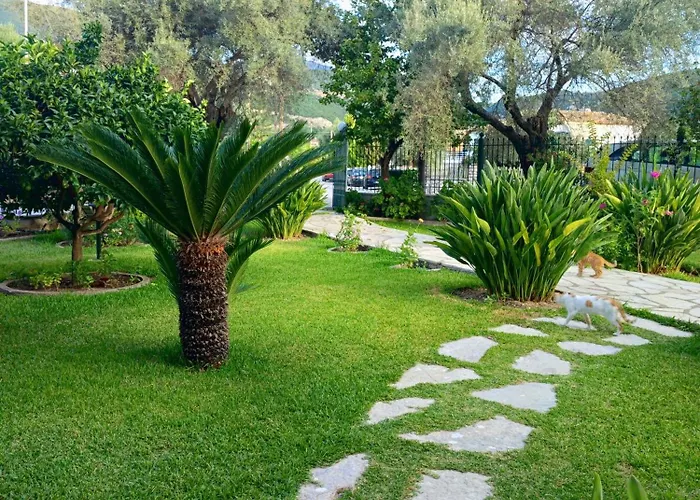 Niriton Brand New * Nydri (Lefkada)