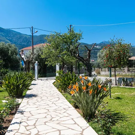 Niriton Brand New * Nydri (Lefkada)